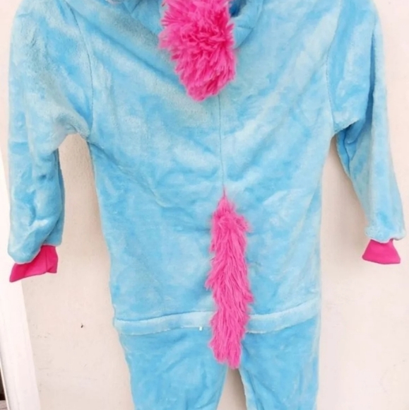 Girls custome - Picture 9 of 9